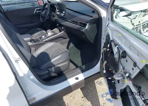 2024 Mitsubishi Outlander Se 2.5 2Wd z USA, uszkodzony, nr VIN JA4J3VA8XRZ011720